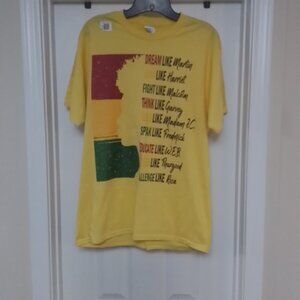 Black History Dream Like Martin Graphic Print T-Shirt Men's Medium